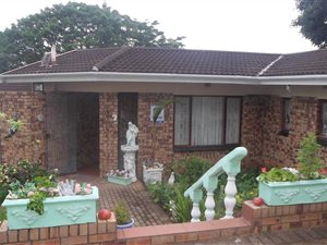 3 Bed House in Illovo Glen