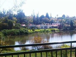 2 Bed Apartment in Randpark Ridge