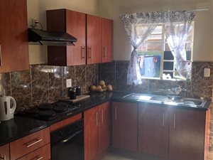 3 Bed Apartment in Waterval East