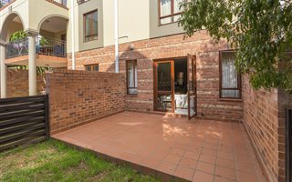 1 Bedroom Apartment in Bryanston