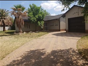 3 Bed House in Adamayview