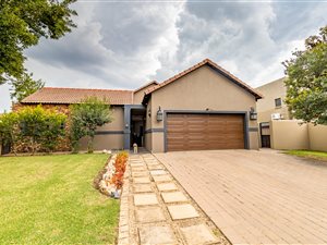3 Bed House in The Meadows