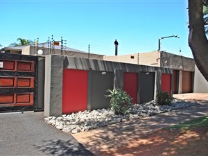 3 Bed House in Krugersdorp West