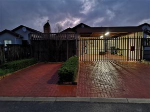 3 Bed House in Highbury