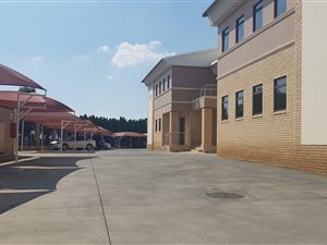 1143 m² Industrial space in Halfway House