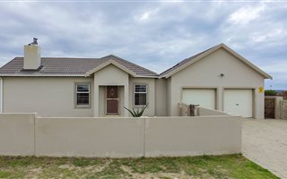 3 Bedroom House in Fountains Estate