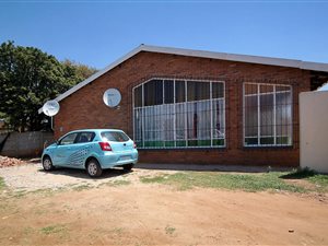 4 Bed House in Mayville
