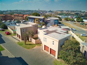 3 Bed House in Halfway Gardens