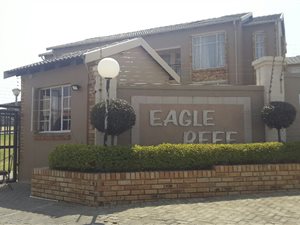 2 Bed Apartment in Laser Park