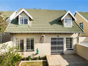 3 Bed Townhouse in Sonneglans