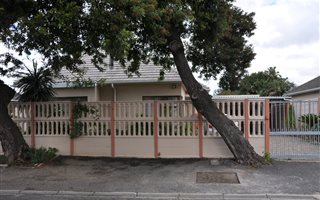 3 Bedroom House in Kingston