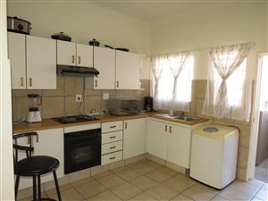 2 Bed Apartment in Alberton