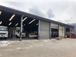 2400 m² Industrial space in Brakpan North