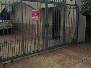 3 Bed House in East Lynne