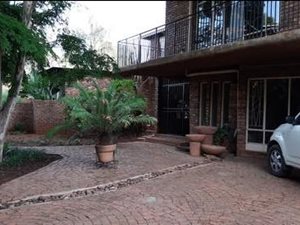 8.6 ha Farm in Mooiplaats AH
