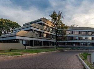 264 m² Commercial space in Bedfordview