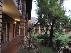 Commercial space in Clubview