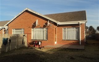2 Bedroom House in Kroonstad