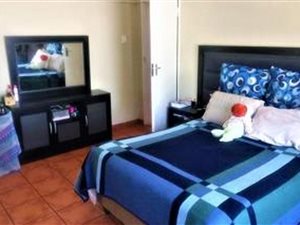 3 Bed House in Vereeniging Central