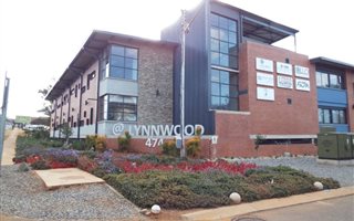 125 m² Commercial space in Lynnwood
