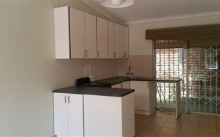 1 Bedroom Garden Cottage in Riviera