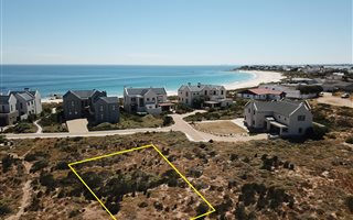 396 m² Land available in Cape St Martin
