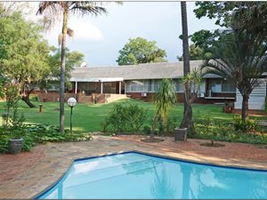 4 Bed House in Lynnwood