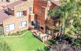 3 Bedroom House in Blue Gill
