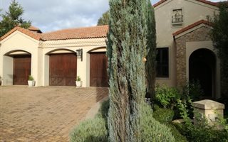 4 Bedroom House in Mooikloof Gardens