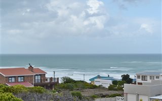 719 m² Land available in Struisbaai