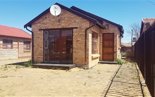 3 Bedroom House in Grasslands