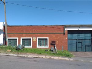 2004 m² Commercial space in Jacobs