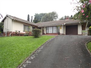 4 Bed House in Cowies Hill Park