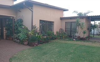 4 Bedroom House in Witbank Central
