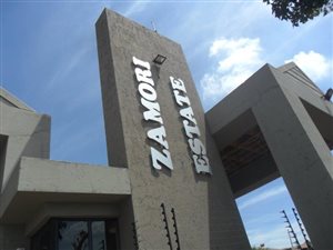 3 Bed Townhouse in Ruimsig