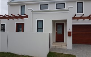 3 Bedroom House in Graanendal