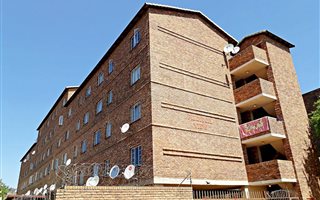 2 Bedroom Apartment in Pretoria West
