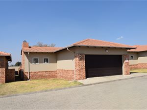3 Bed House in Noordwyk