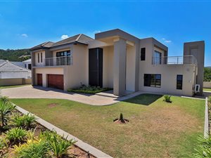 4 Bed House in Riverside Park