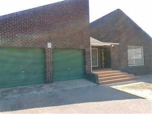 3 Bed House in Bergsig