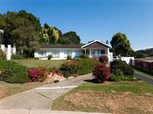 4 Bed House in Lovemore Heights