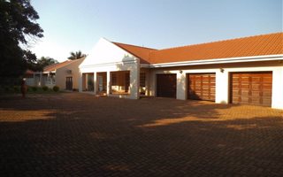 4 Bedroom House in Nylpark