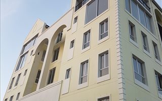 1 Bedroom Apartment in Strand North