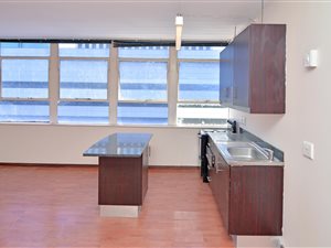 1 Bed Apartment in Johannesburg Central