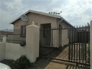 3 Bed House in Panorama Gardens