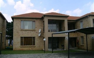 2 Bedroom Apartment in Mantevrede