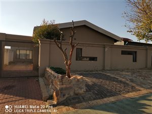 2 Bed House in Dube