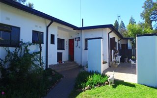 3 Bedroom House in Wilgenhof