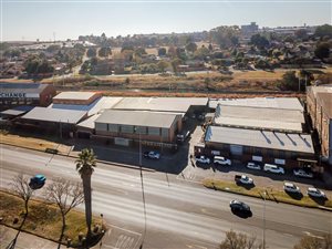 3459 m² Industrial space in Roodepoort Central