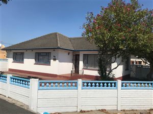 3 Bed House in Penlyn Estate
